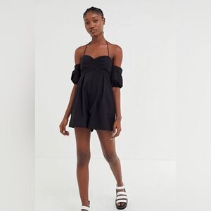 Urban Outfitters Cold Shoulder Halter Romper Size Small